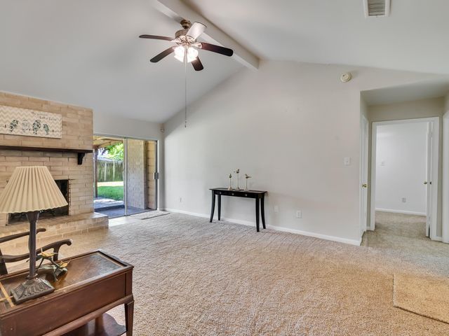 16811 Stardale Lane, Friendswood, TX 77546