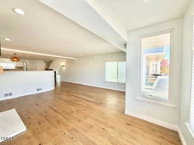 108 Los Feliz Street, Oxnard, CA 93035