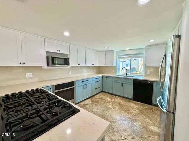 108 Los Feliz Street, Oxnard, CA 93035
