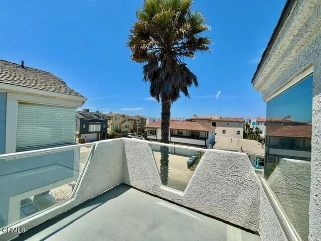 108 Los Feliz Street, Oxnard, CA 93035
