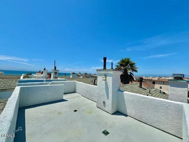 108 Los Feliz Street, Oxnard, CA 93035