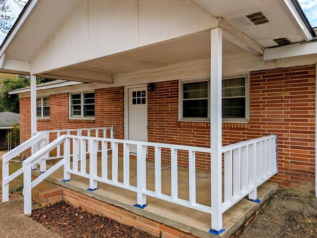 1503 W. College St, Enterprise, AL 36330