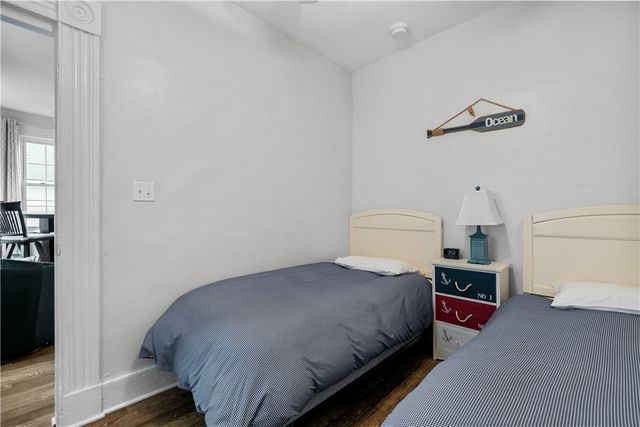 8 Franklin Street 3, Newport, RI 02840