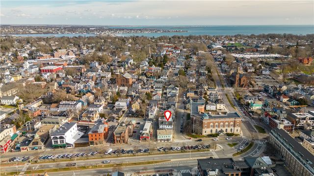 8 Franklin Street 3, Newport, RI 02840