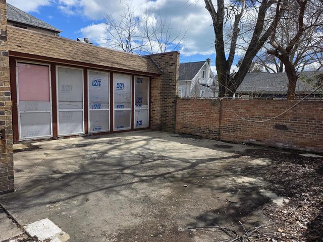 501 High STREET, Racine, WI 53402