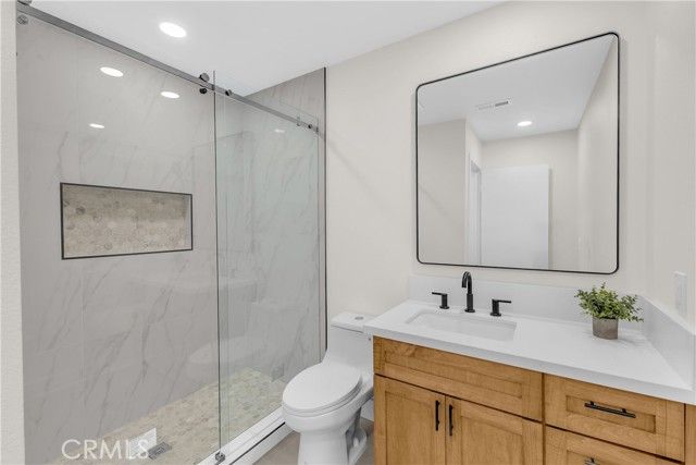 280 Vista Royale Circle, Palm Desert, CA 92211