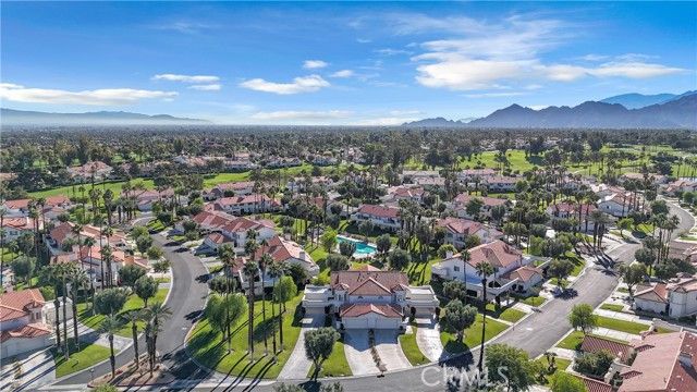 280 Vista Royale Circle, Palm Desert, CA 92211