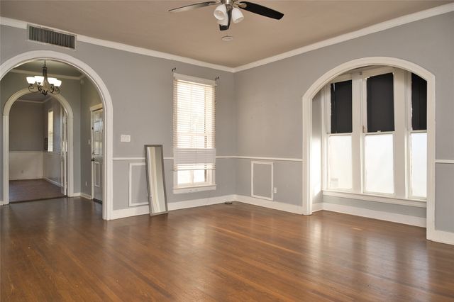 2514 Henry Street, Greenville, TX 75401