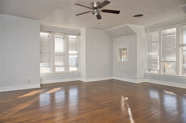 2514 Henry Street, Greenville, TX 75401