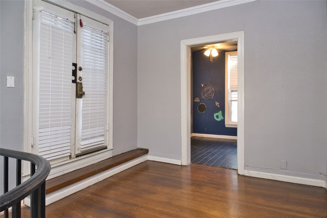 2514 Henry Street, Greenville, TX 75401