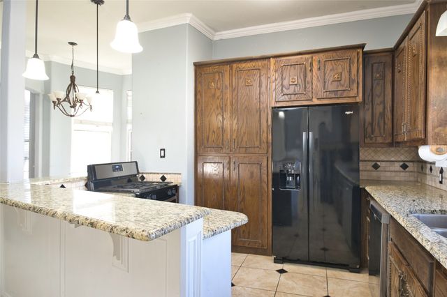 2514 Henry Street, Greenville, TX 75401