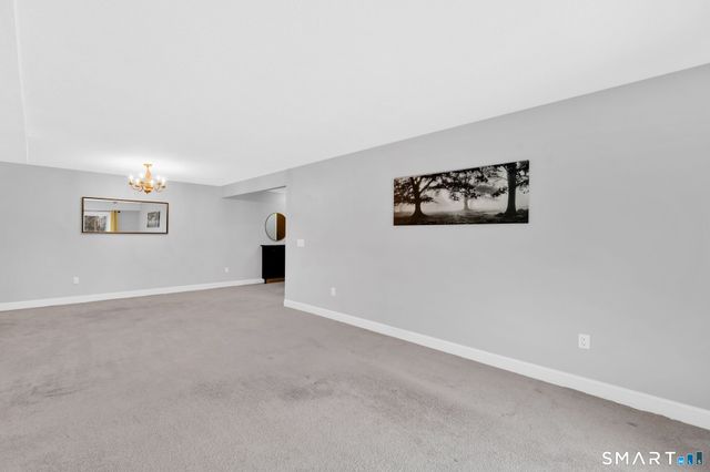 1011 Twin Circle Drive 1011, South Windsor, CT 06074