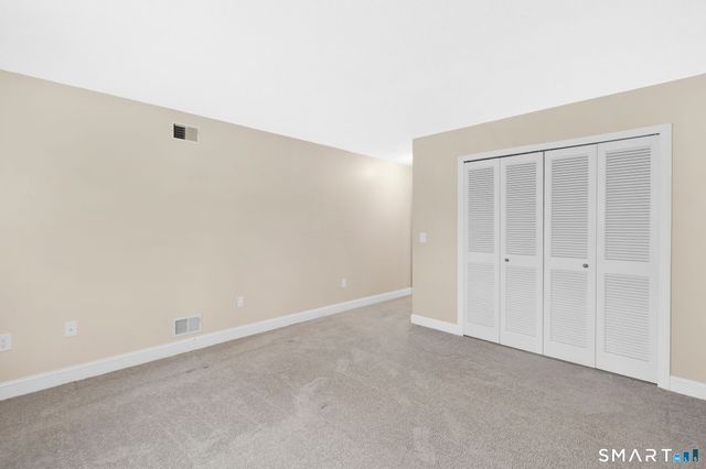 1011 Twin Circle Drive 1011, South Windsor, CT 06074