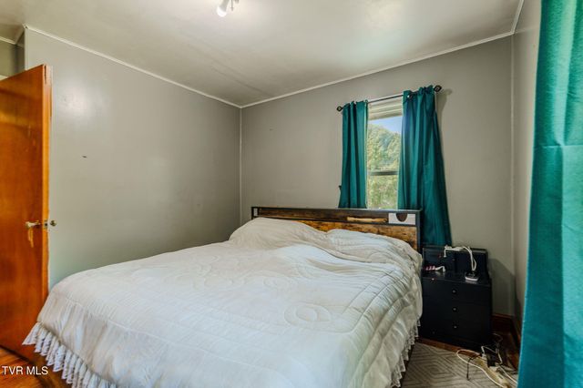 190 Debusk Road, Greeneville, TN 37743