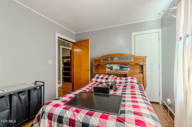190 Debusk Road, Greeneville, TN 37743