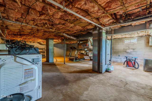 190 Debusk Road, Greeneville, TN 37743