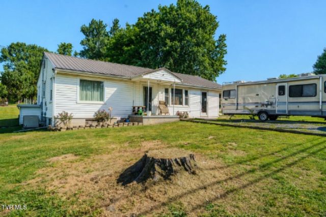 190 Debusk Road, Greeneville, TN 37743