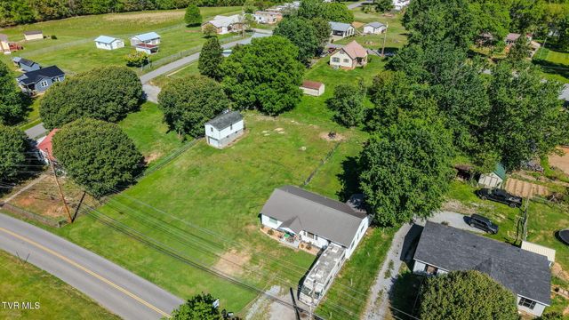 190 Debusk Road, Greeneville, TN 37743