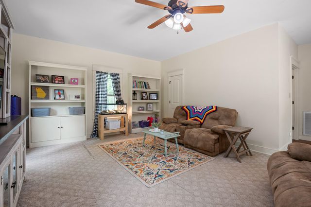 2571 Brow Road, Trenton, GA 30752
