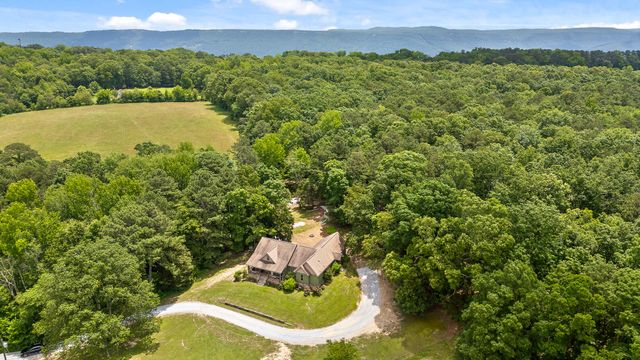 2571 Brow Road, Trenton, GA 30752