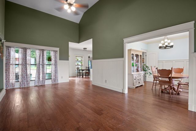 2571 Brow Road, Trenton, GA 30752