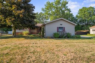 448 Parkview Drive, Columbiana, OH 44408