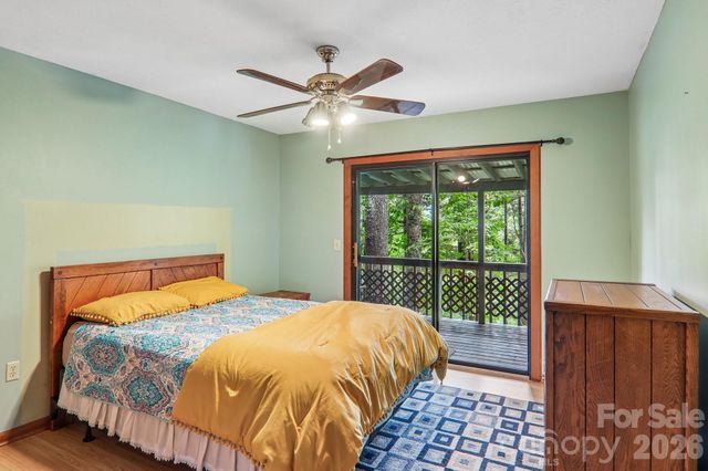 21 Wild Bird Lane, Maggie Valley, NC 28751