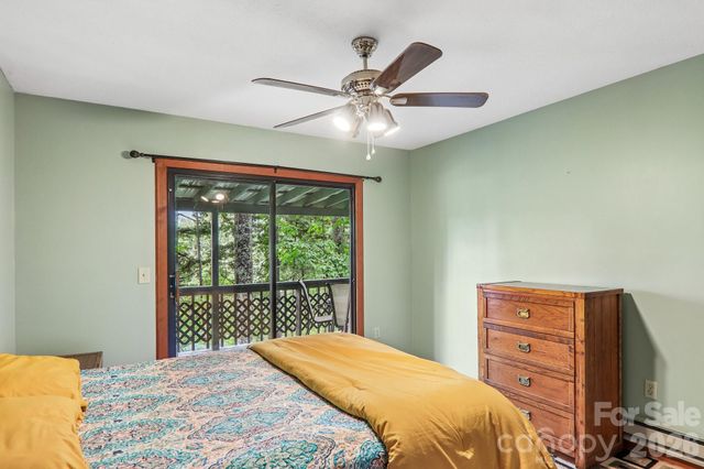 21 Wild Bird Lane, Maggie Valley, NC 28751