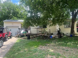 5225 Gordon Avenue, Fort Worth, TX 76115