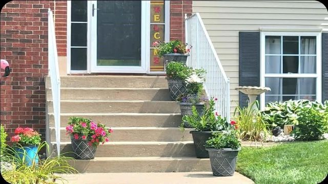 4602 N Heatherwood Drive, St Joseph, MO 64506