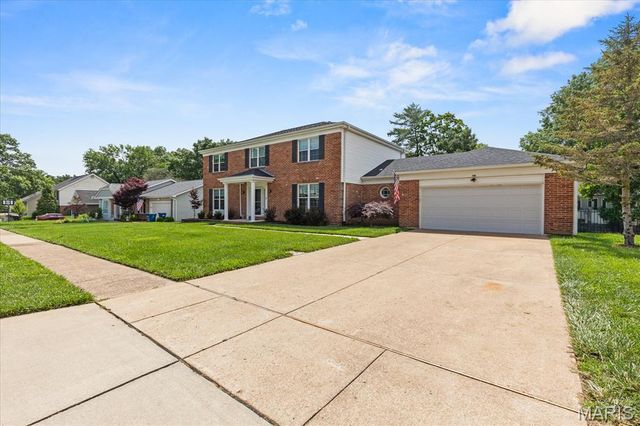 2117 Woodlet Park Drive, Chesterfield, MO 63017