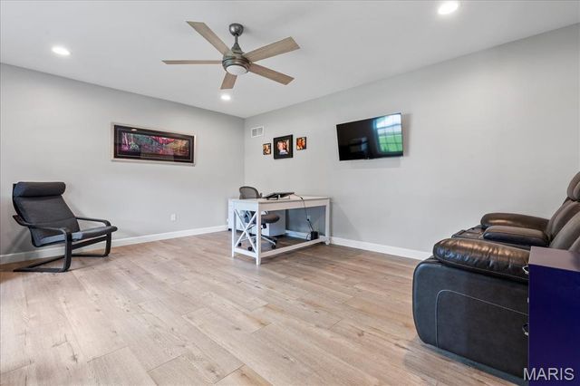 2117 Woodlet Park Drive, Chesterfield, MO 63017
