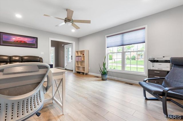 2117 Woodlet Park Drive, Chesterfield, MO 63017