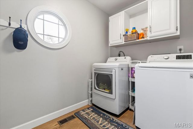 2117 Woodlet Park Drive, Chesterfield, MO 63017