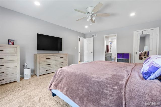 2117 Woodlet Park Drive, Chesterfield, MO 63017