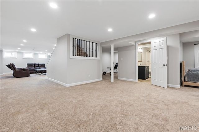 2117 Woodlet Park Drive, Chesterfield, MO 63017