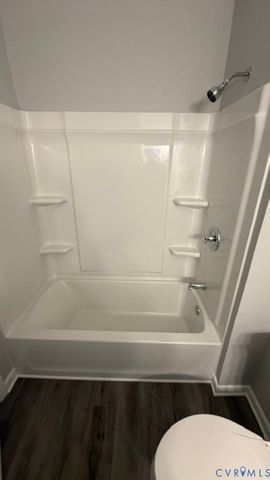 6150 Thierry St, Chesterfield, VA 23234