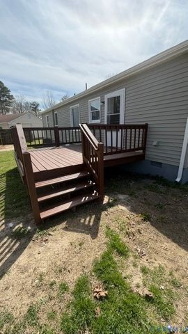 6150 Thierry St, Chesterfield, VA 23234