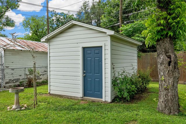 3220 Edmond Avenue, Waco, TX 76707