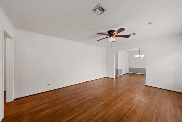 3220 Edmond Avenue, Waco, TX 76707