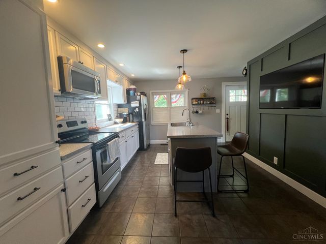 2430 Priest Road, Lawrenceburg, IN 47025