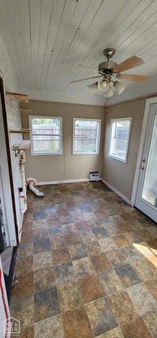 97 S Oak Street, Brookland, AR 72417