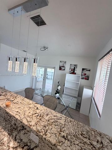1670 NW 73rd St, Miami, FL 33147