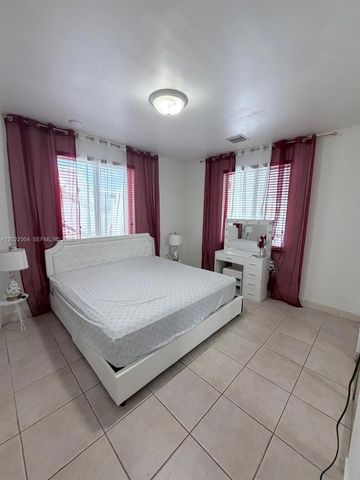 1670 NW 73rd St, Miami, FL 33147