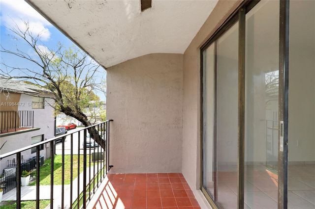 13371 SW 17th Ln 2-8, Miami, FL 33175