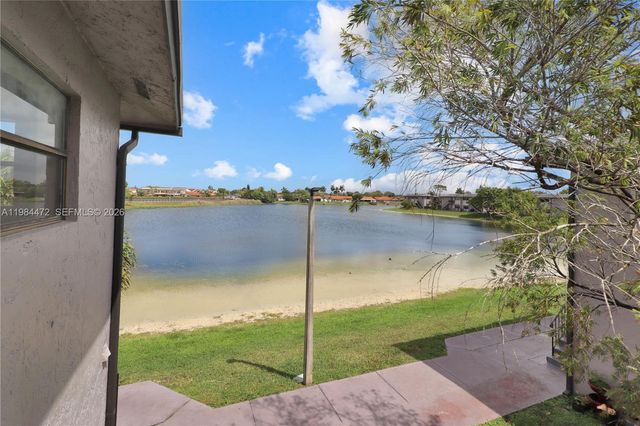 13371 SW 17th Ln 2-8, Miami, FL 33175