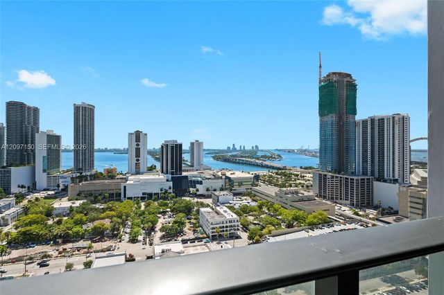 1600 NE 1st Avenue 2420, Miami, FL 33132