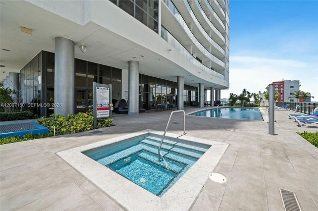 1600 NE 1st Avenue 2420, Miami, FL 33132