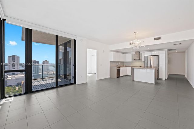 1600 NE 1st Avenue 2420, Miami, FL 33132