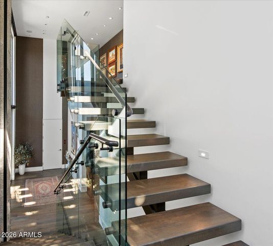 6982 E JOSHUA TREE Lane, Paradise Valley, AZ 85253